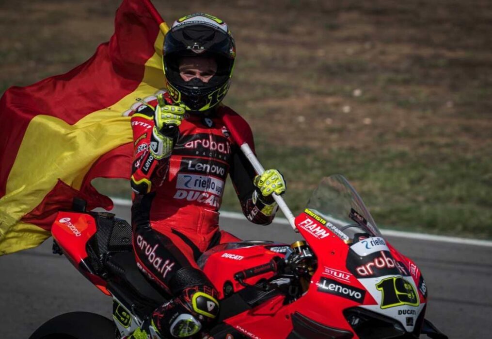 Superbike, Alvaro Bautista: strategia gomme per mandare in tilt Razgatlioglu