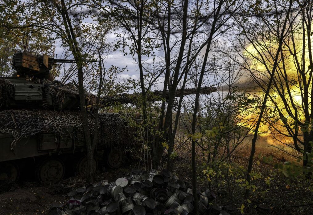 Ukrainian forces burst through Russian lines in major advance in south