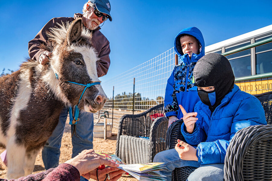 ‘Horse wisdom’: New Mexico equine therapy center aids those in need