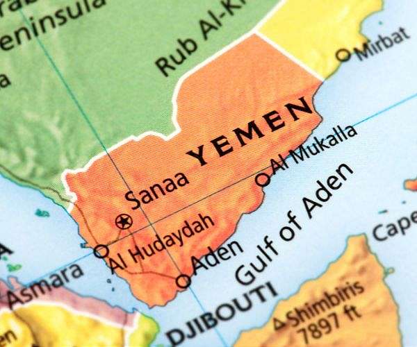 Missile attack targets ship off Yemen: security agencies
