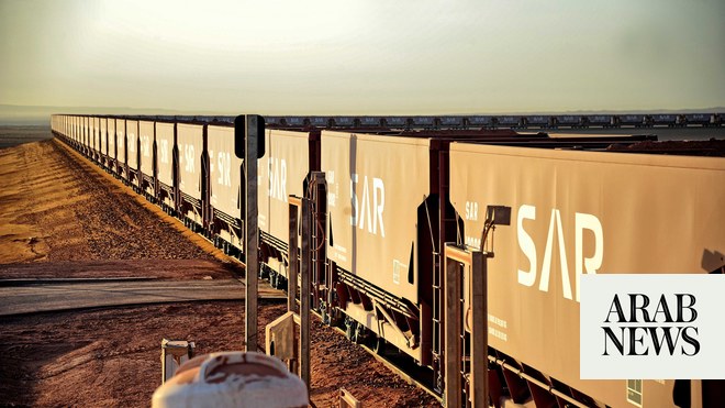 Saudi railways in deal with Bahri to provide international freight services 